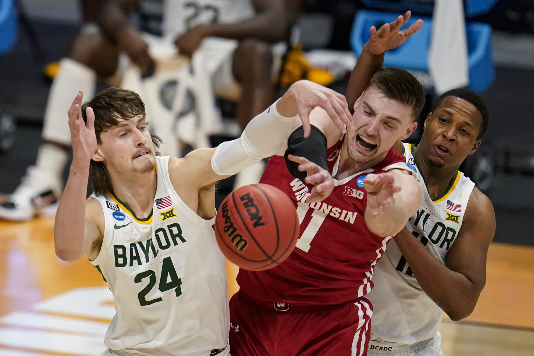 NCAA Wisconsin Baylor Basketball potter